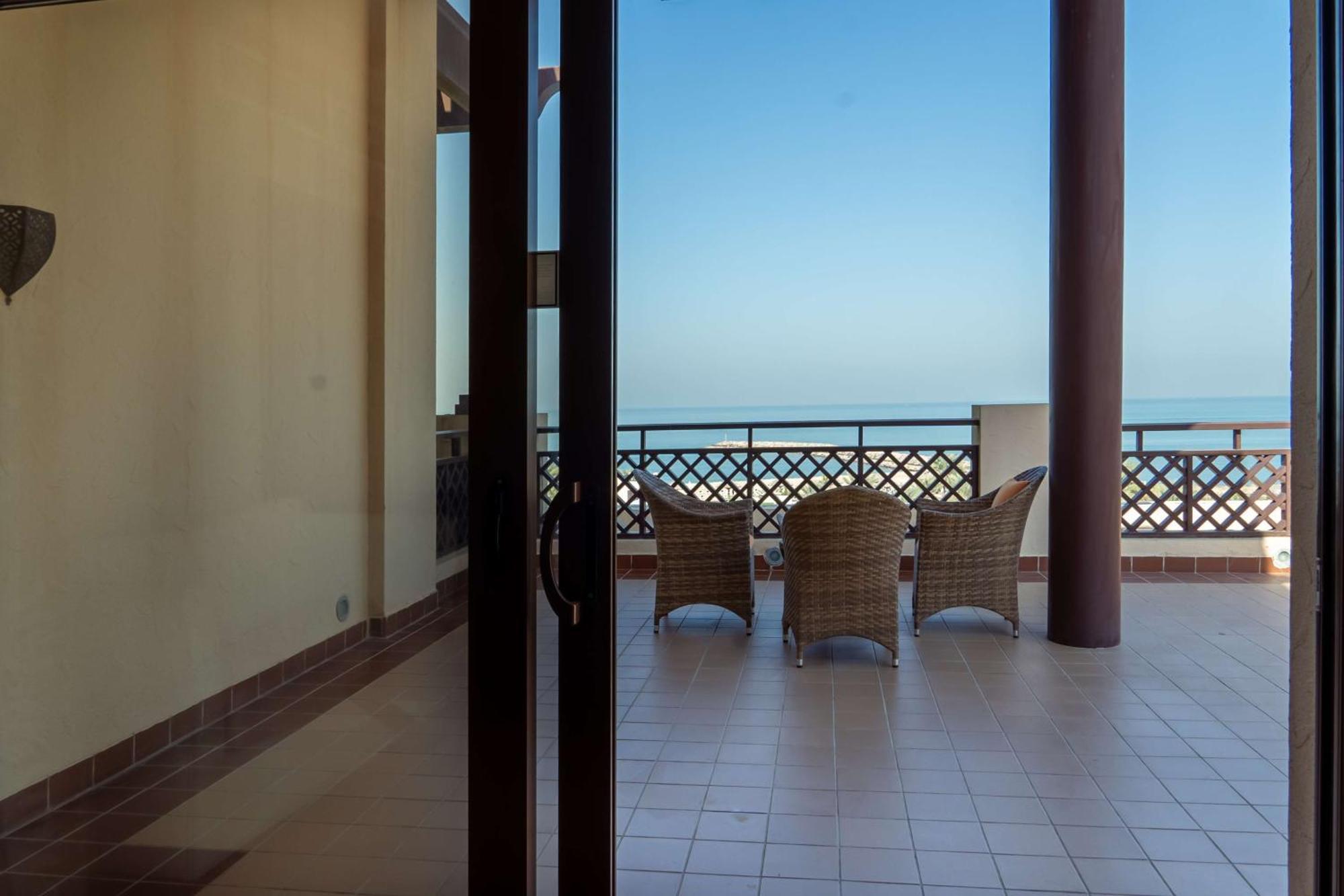 Hilton Ras Al Khaimah Beach Resort מראה חיצוני תמונה